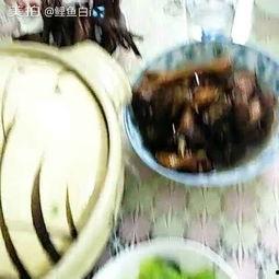 吃个宵夜还吃瓜,夜生活新风尚