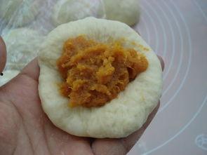 带你吃瓜椰蓉面包视频